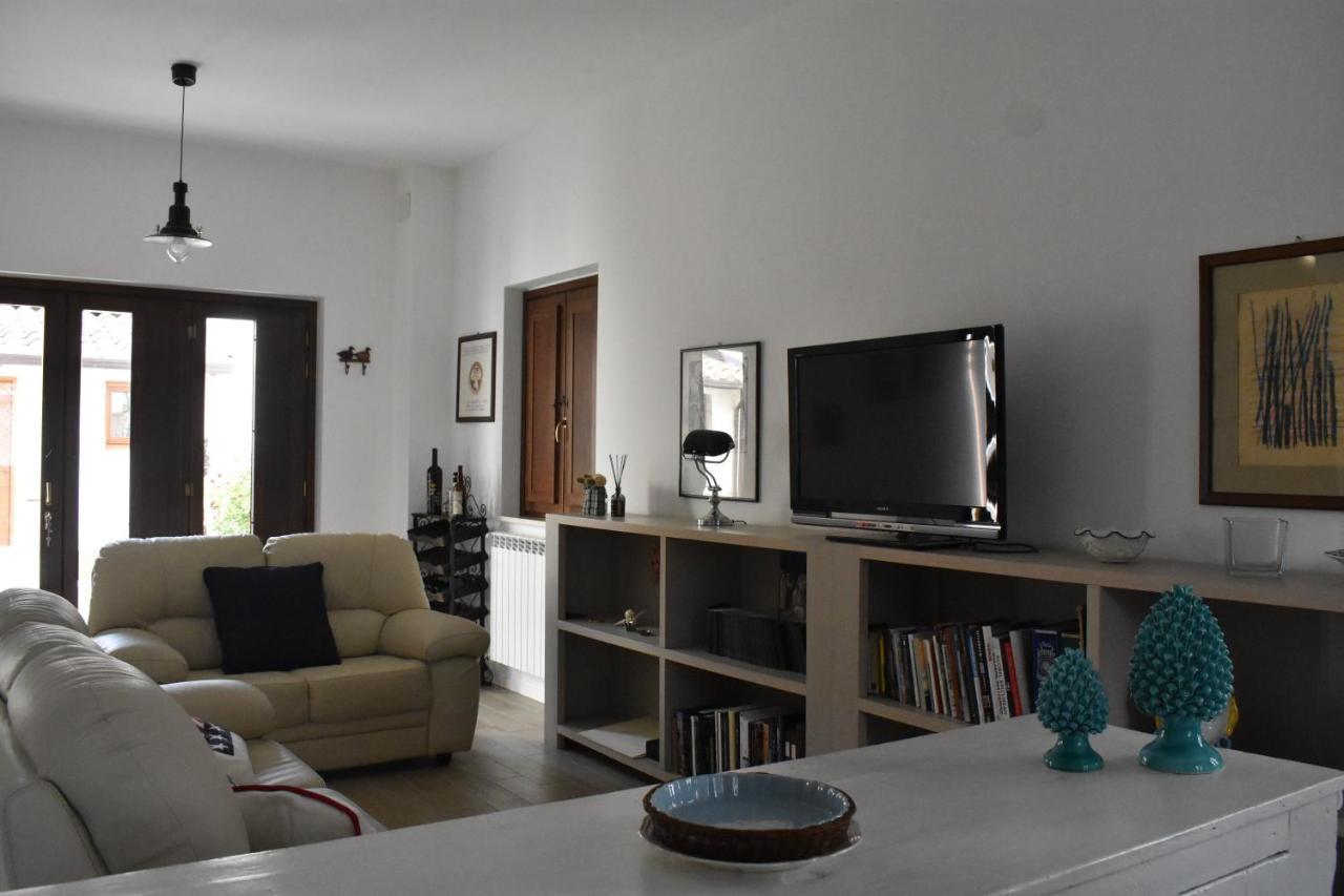 Le Radici Home LʼAquila المظهر الخارجي الصورة